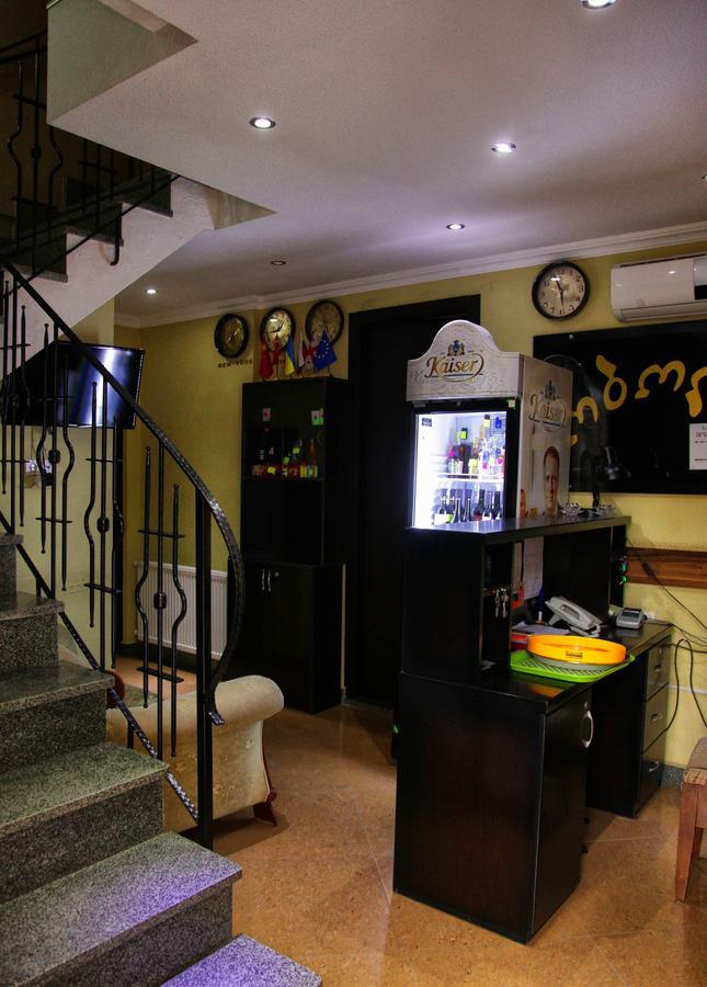 Hotel Obola Samtredia Luaran gambar