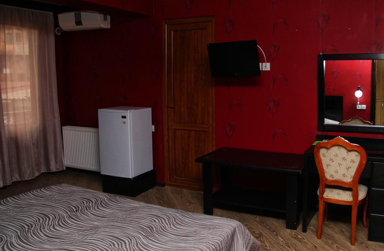 Hotel Obola Samtredia Luaran gambar