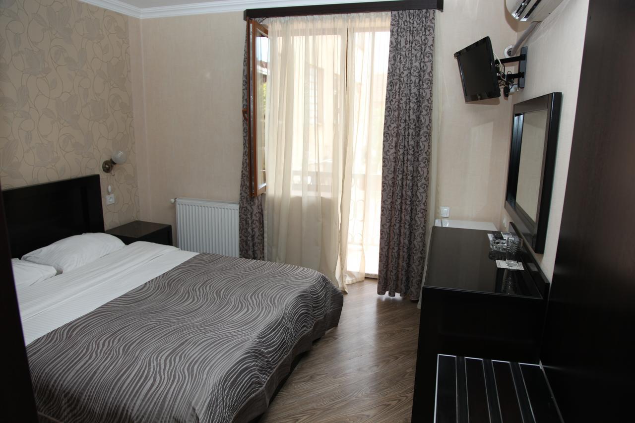 Hotel Obola Samtredia Luaran gambar