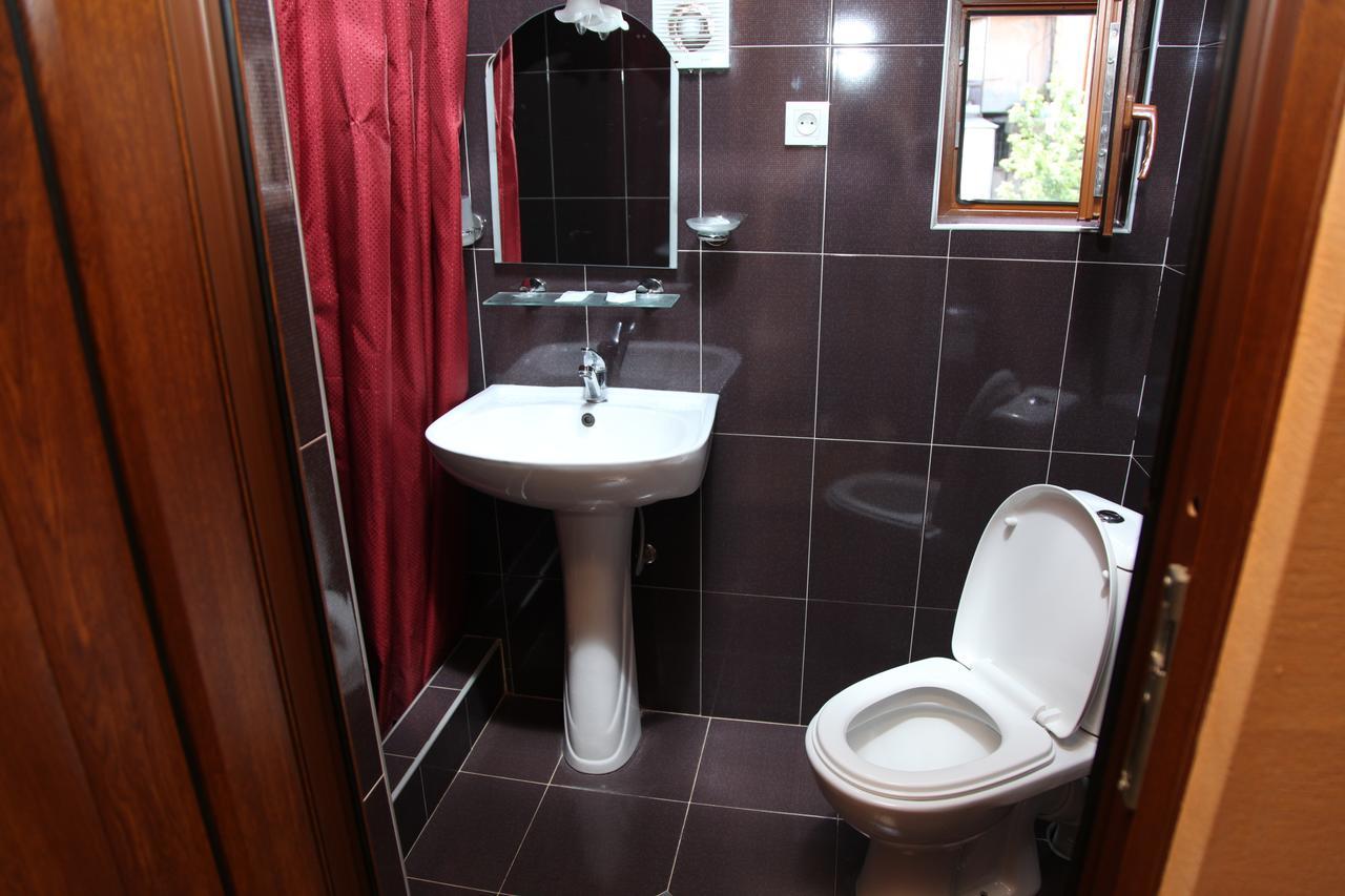 Hotel Obola Samtredia Luaran gambar